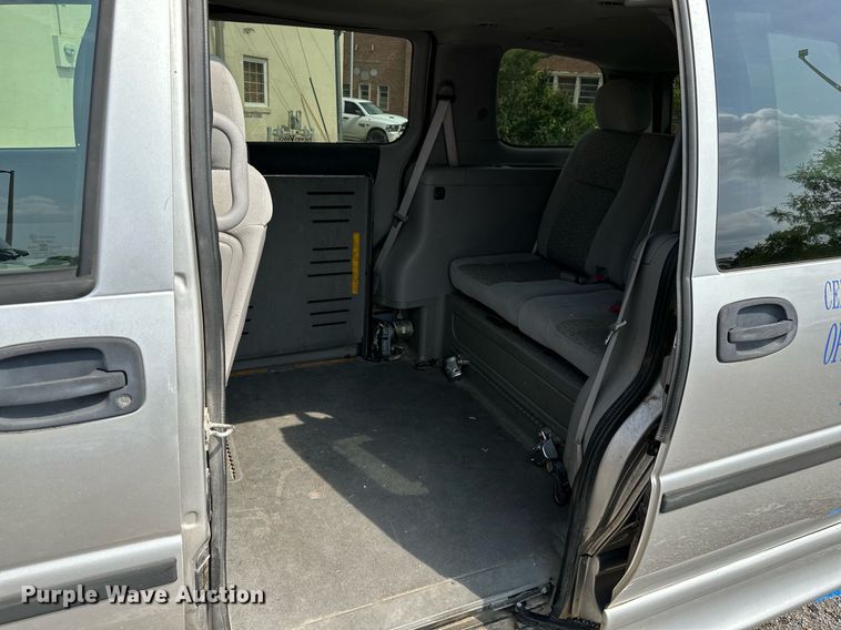 image for item DP3159 2007 Chevrolet Uplander  handicap accessible van