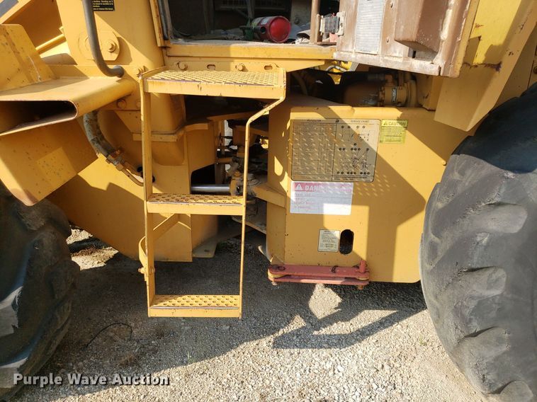 image for item DP7990 1998 Dresser 515C  wheel loader