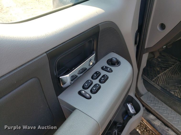 image for item DP7991 2007 Ford F150  SuperCab pickup truck