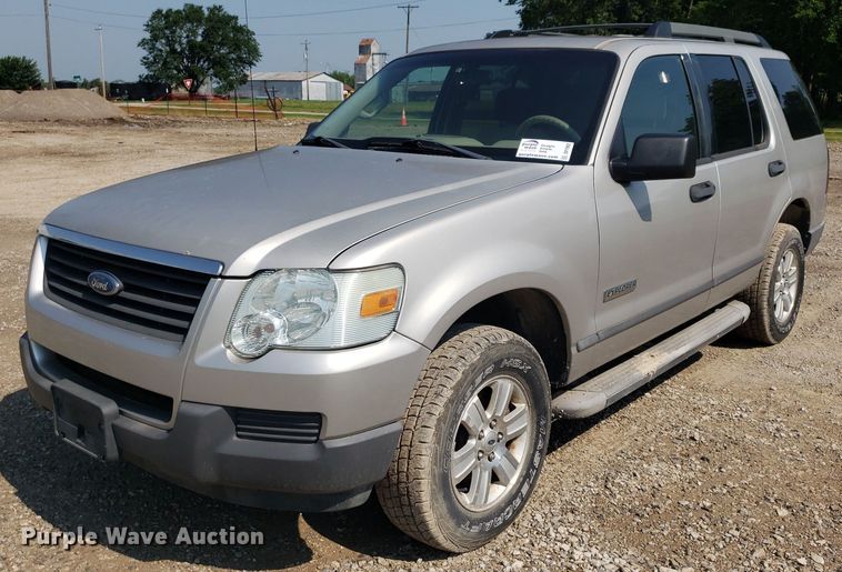 image for item DP7992 2006 Ford Explorer  SUV