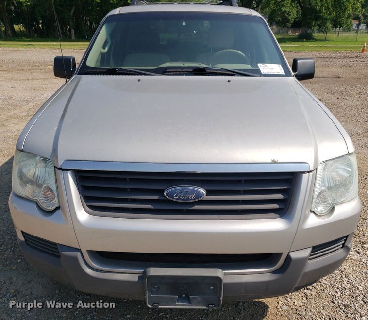 image for item DP7992 2006 Ford Explorer  SUV