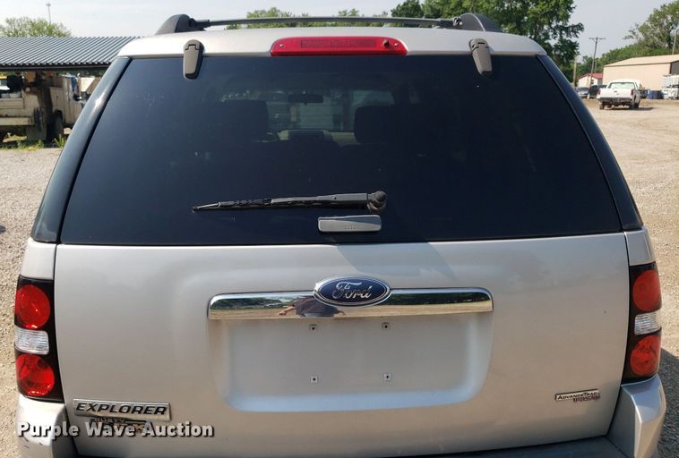 image for item DP7992 2006 Ford Explorer  SUV