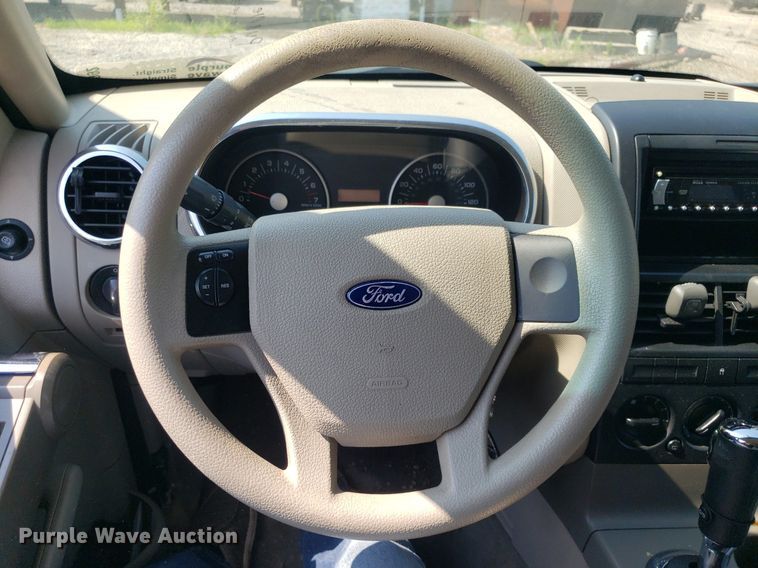 image for item DP7992 2006 Ford Explorer  SUV