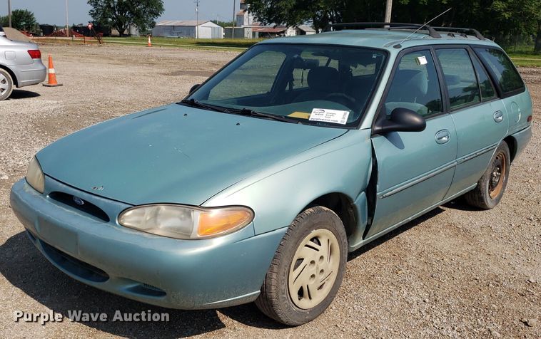 image for item DP7995 1997 Ford Escort Wagon