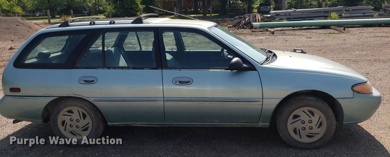 image for item DP7995 1997 Ford Escort Wagon