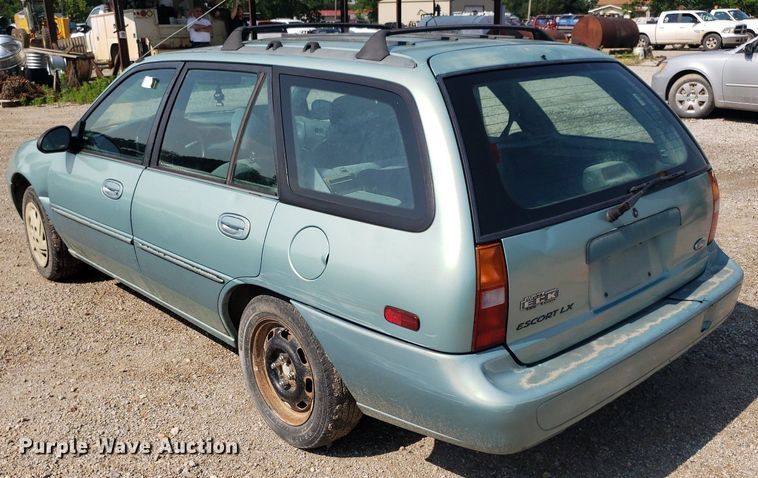 image for item DP7995 1997 Ford Escort Wagon