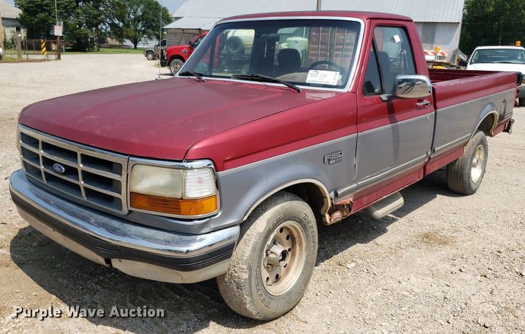 image for item DP7996 1995 Ford F150  pickup truck