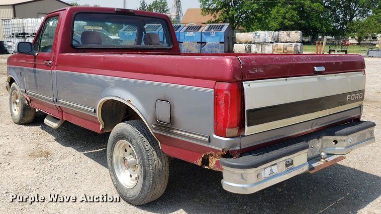 image for item DP7996 1995 Ford F150  pickup truck