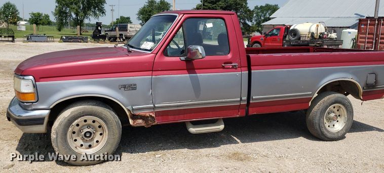 image for item DP7996 1995 Ford F150  pickup truck