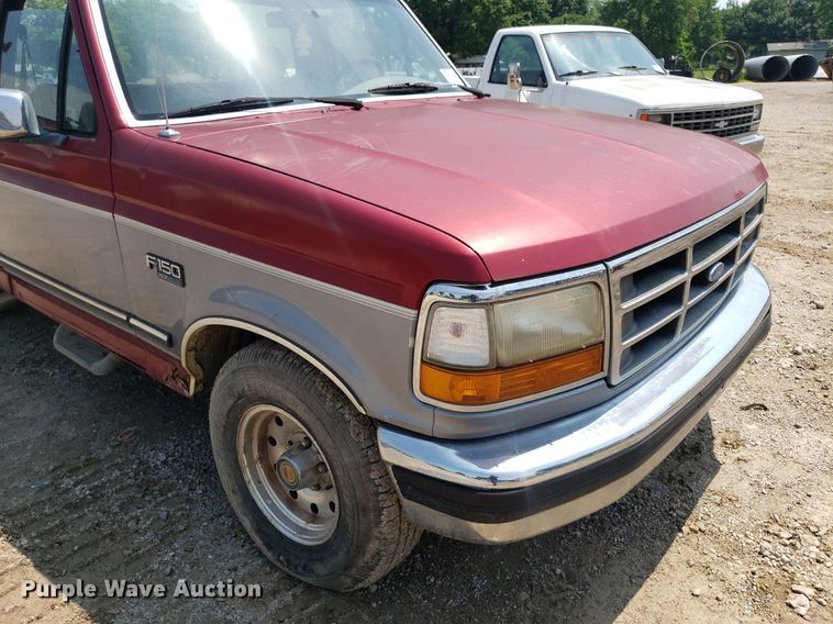 image for item DP7996 1995 Ford F150  pickup truck
