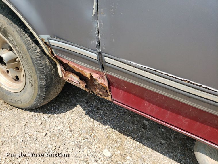 image for item DP7996 1995 Ford F150  pickup truck