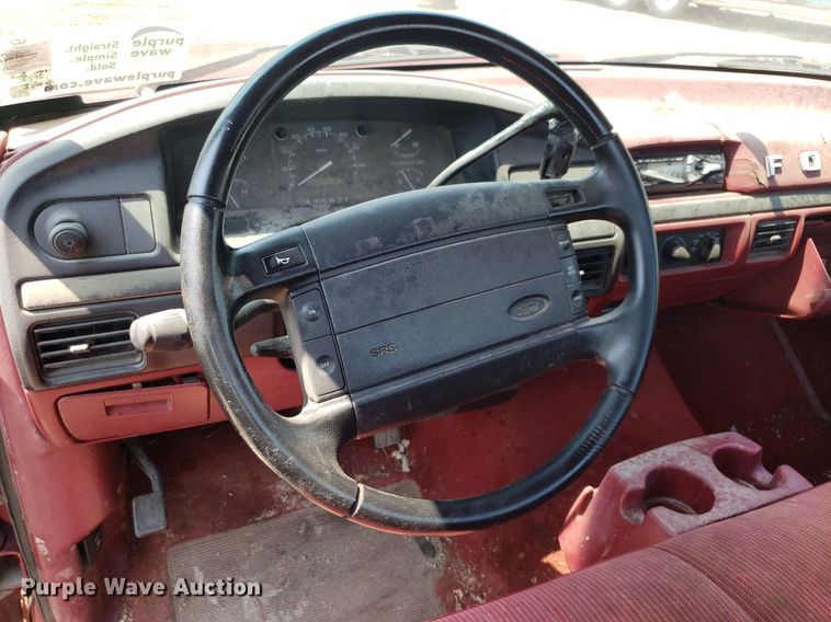 image for item DP7996 1995 Ford F150  pickup truck