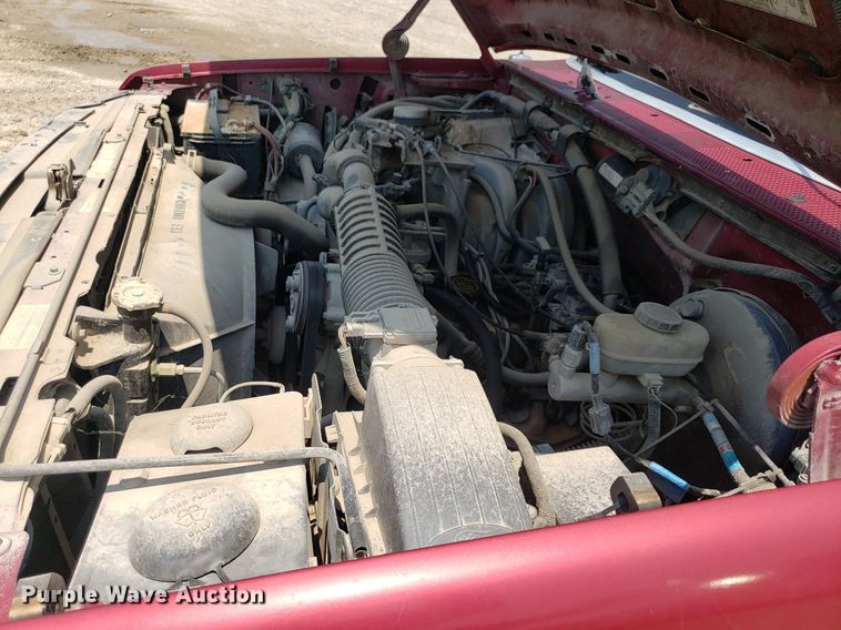 image for item DP7996 1995 Ford F150  pickup truck