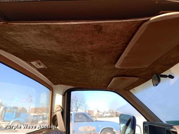 image for item DP7997 1988 Chevrolet C1500  pickup truck