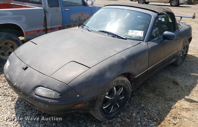 image for item DP7998 1992 Mazda MX-5 Miata  convertible