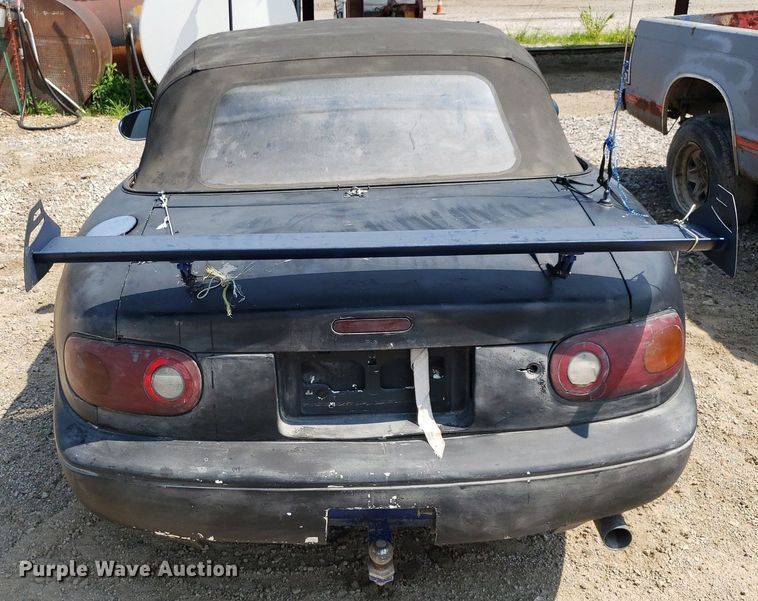 image for item DP7998 1992 Mazda MX-5 Miata  convertible