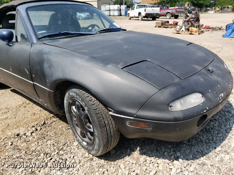 image for item DP7998 1992 Mazda MX-5 Miata  convertible