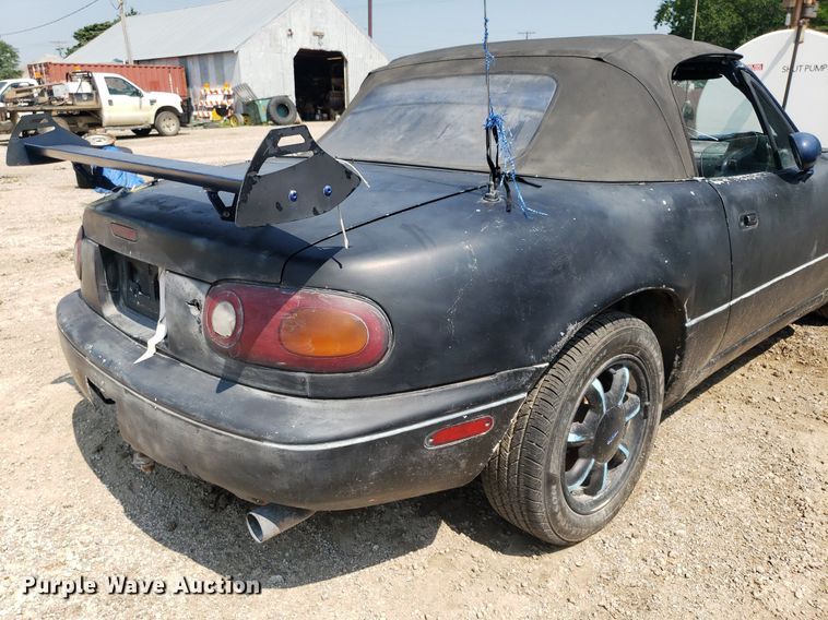 image for item DP7998 1992 Mazda MX-5 Miata  convertible