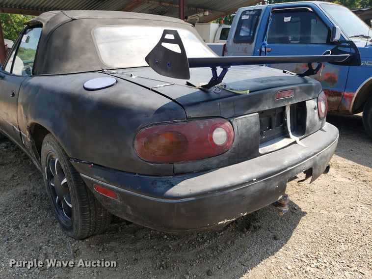 image for item DP7998 1992 Mazda MX-5 Miata  convertible