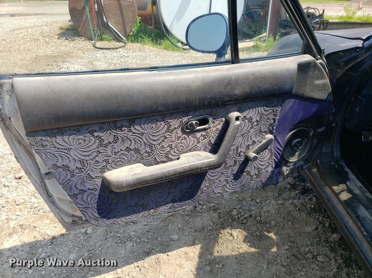 image for item DP7998 1992 Mazda MX-5 Miata  convertible