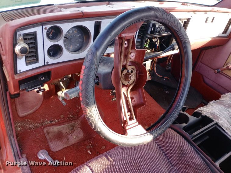 image for item DP7999 1985 Chevrolet S10  pickup truck