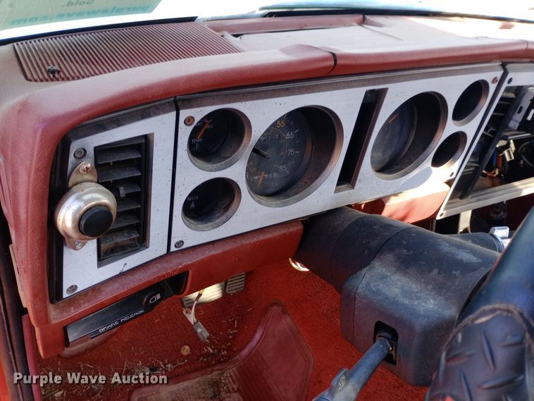 image for item DP7999 1985 Chevrolet S10  pickup truck