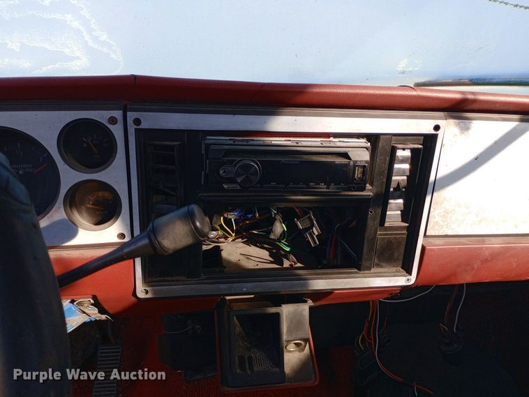 image for item DP7999 1985 Chevrolet S10  pickup truck