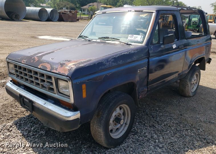 image for item DP8000 1988 Ford Bronco II  SUV