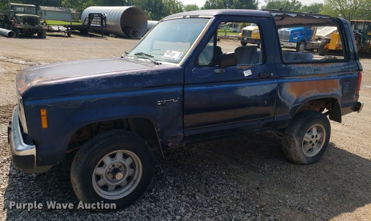 image for item DP8000 1988 Ford Bronco II  SUV