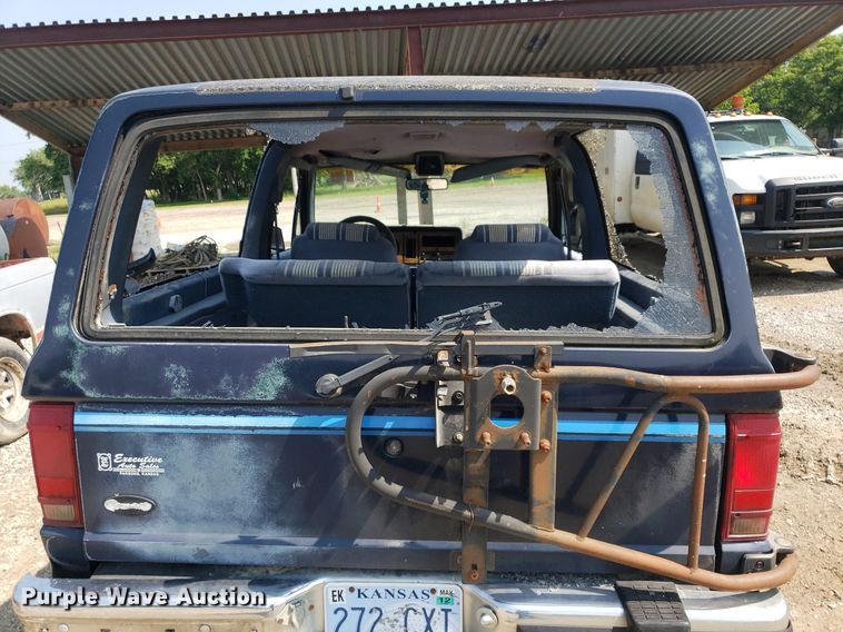 image for item DP8000 1988 Ford Bronco II  SUV