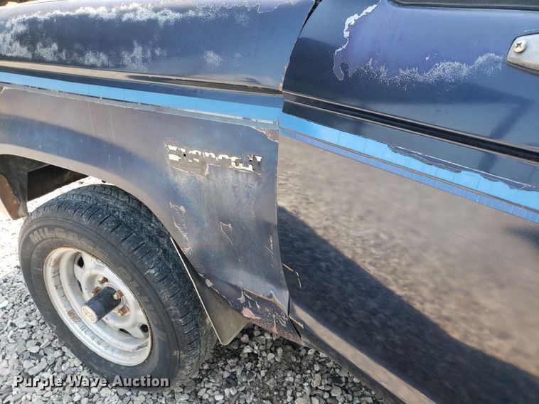 image for item DP8000 1988 Ford Bronco II  SUV