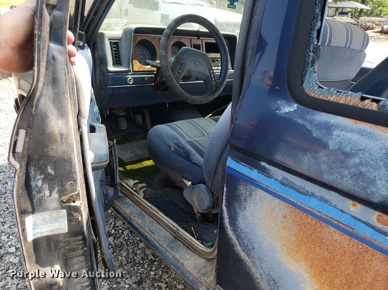 image for item DP8000 1988 Ford Bronco II  SUV