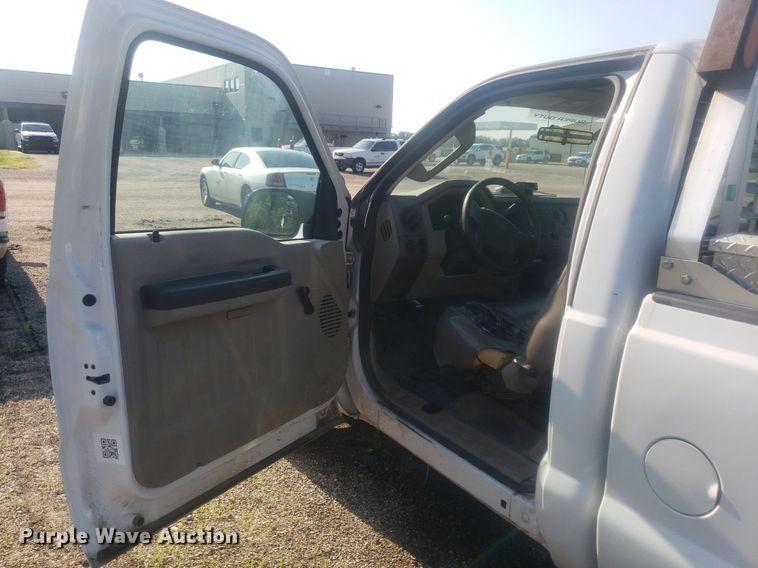 image for item DP8007 2008 Ford F250 Super Duty  pickup truck