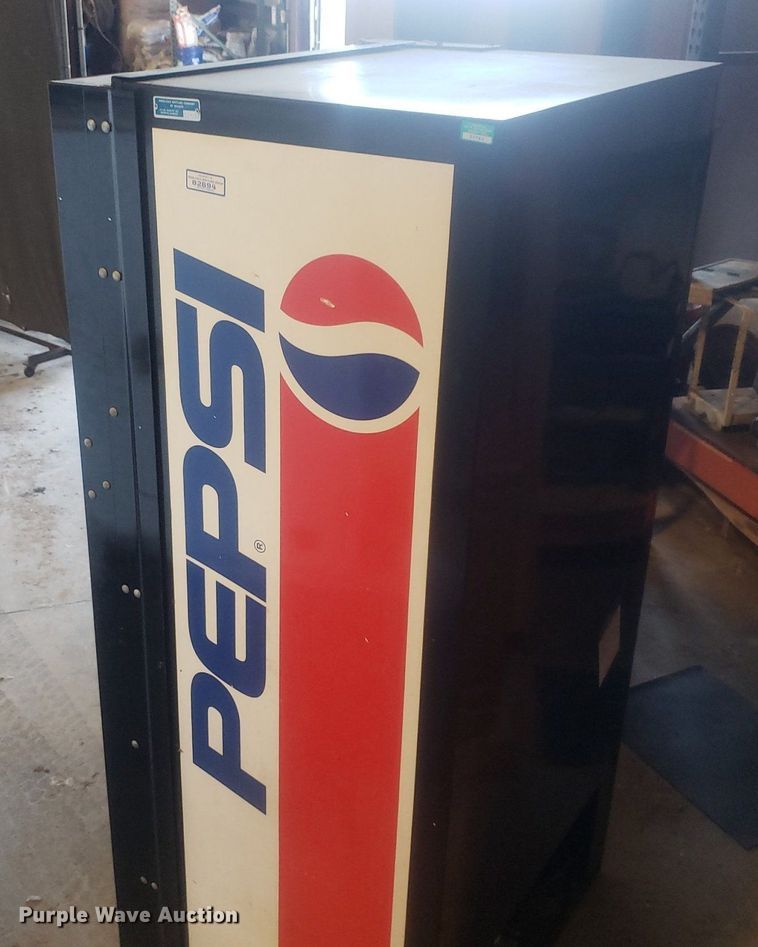 image for item DP8009 Vendo  vending machine