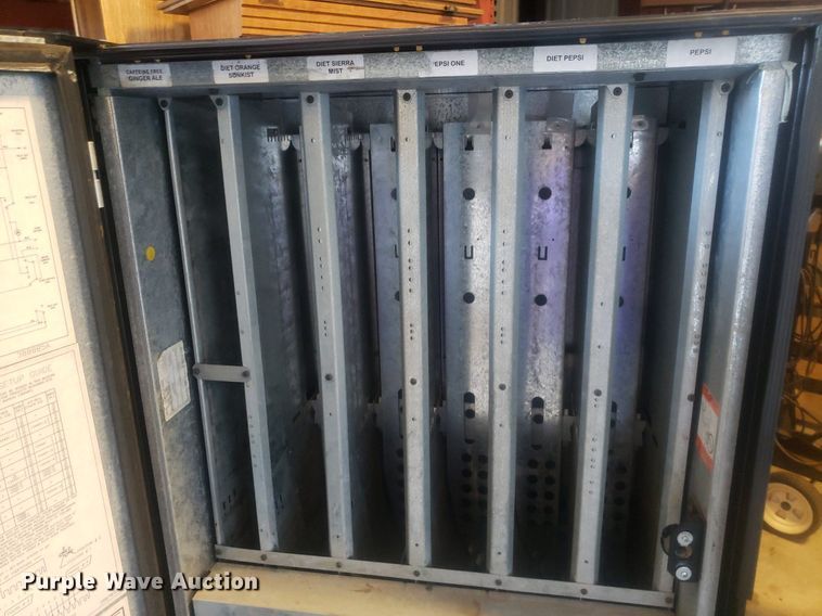 image for item DP8009 Vendo  vending machine