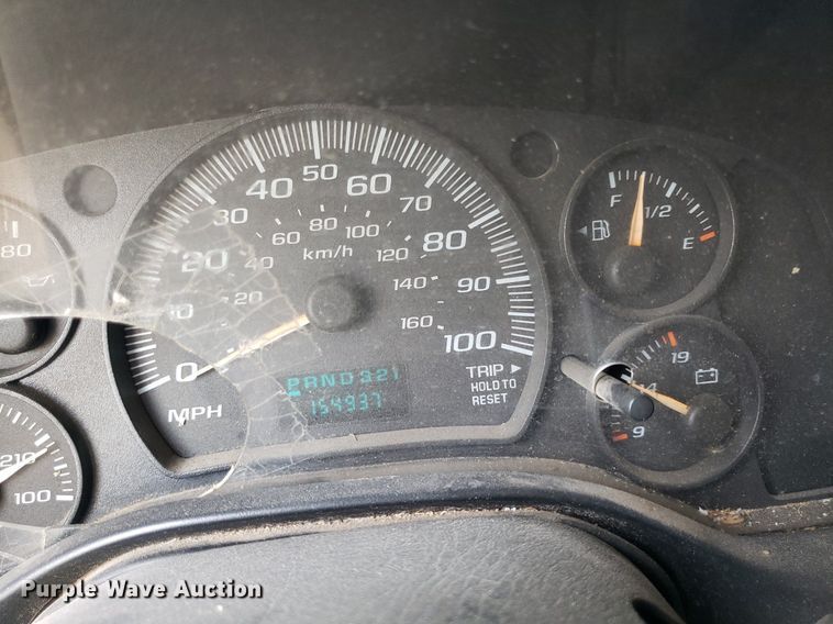 image for item DP8026 2006 Chevrolet Express 2500  van