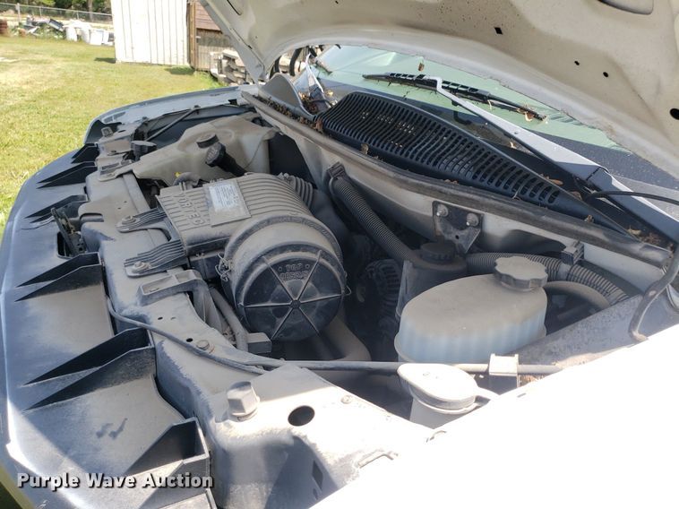 image for item DP8026 2006 Chevrolet Express 2500  van