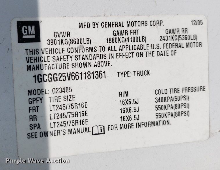 image for item DP8026 2006 Chevrolet Express 2500  van