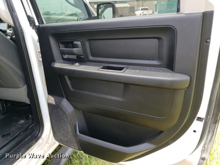 image for item DP8030 2019 Dodge Ram 1500  Crew Cab pickup truck