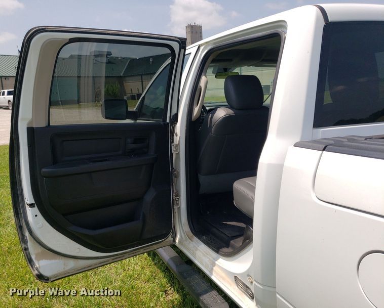 image for item DP8030 2019 Dodge Ram 1500  Crew Cab pickup truck