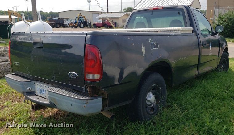image for item DP8039 2000 Ford F150  pickup truck