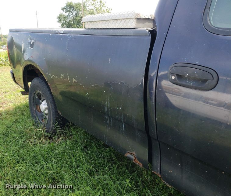 image for item DP8039 2000 Ford F150  pickup truck