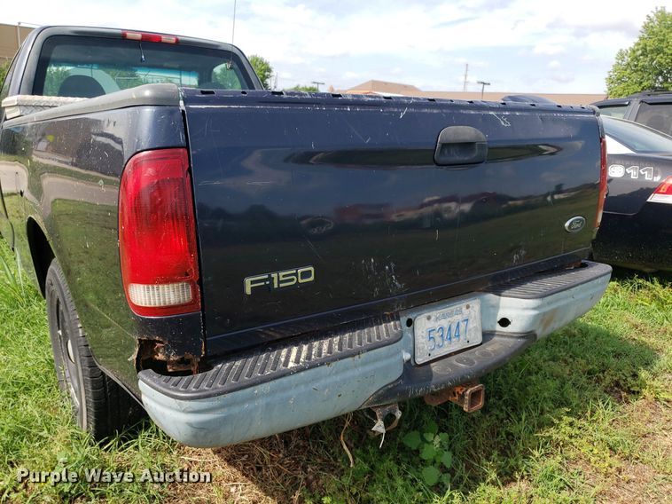 image for item DP8039 2000 Ford F150  pickup truck