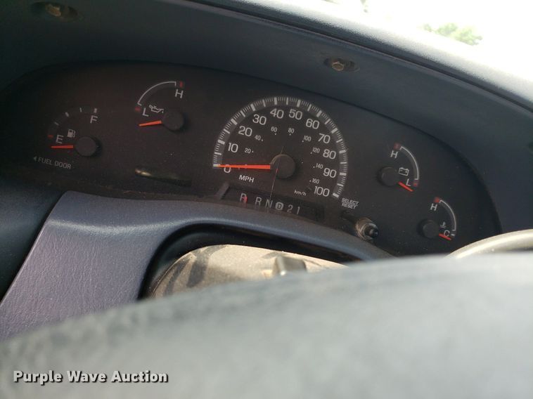 image for item DP8039 2000 Ford F150  pickup truck