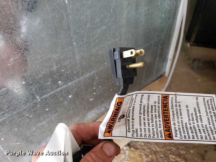 image for item DP8046 2014 Maytag M1TXEGMYW01  refrigerator