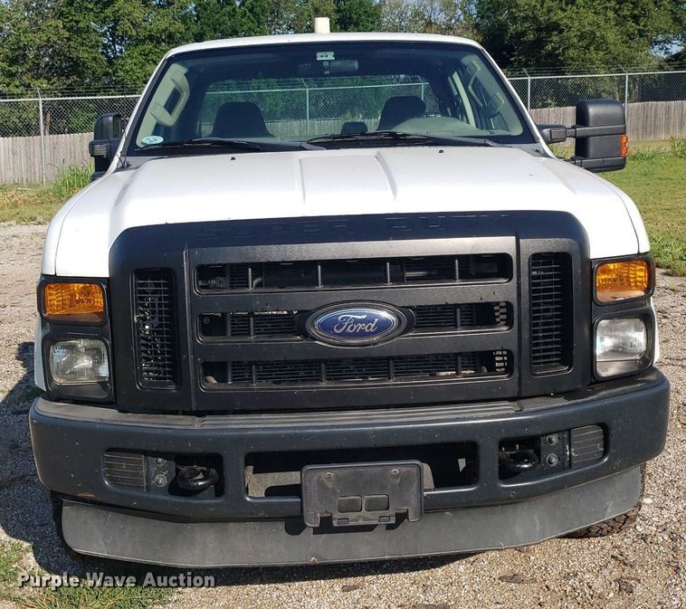 image for item DP8049 2010 Ford F250 Super Duty  SuperCab pickup truck