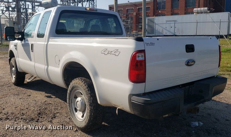 image for item DP8049 2010 Ford F250 Super Duty  SuperCab pickup truck