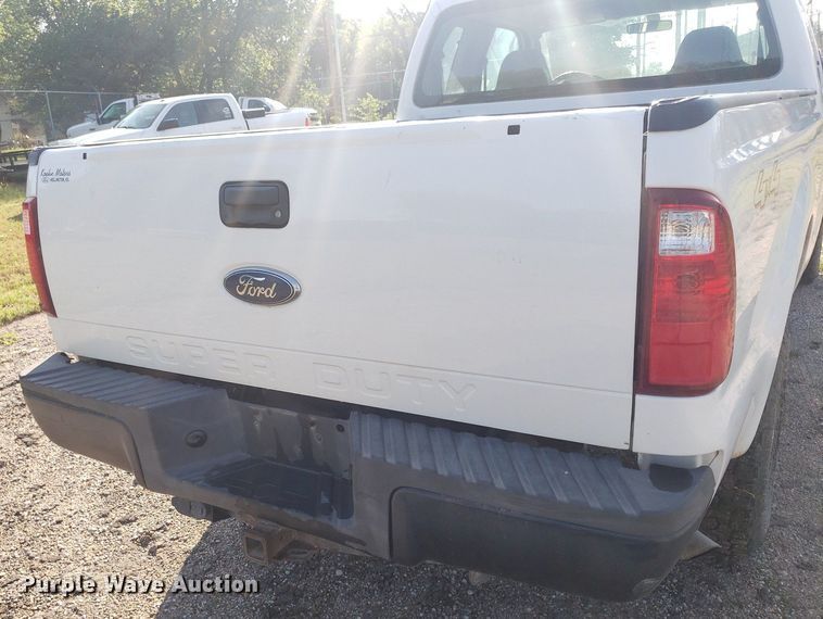 image for item DP8049 2010 Ford F250 Super Duty  SuperCab pickup truck