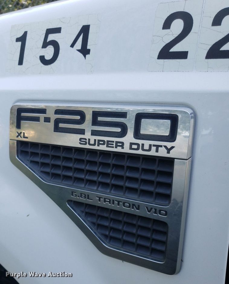 image for item DP8049 2010 Ford F250 Super Duty  SuperCab pickup truck