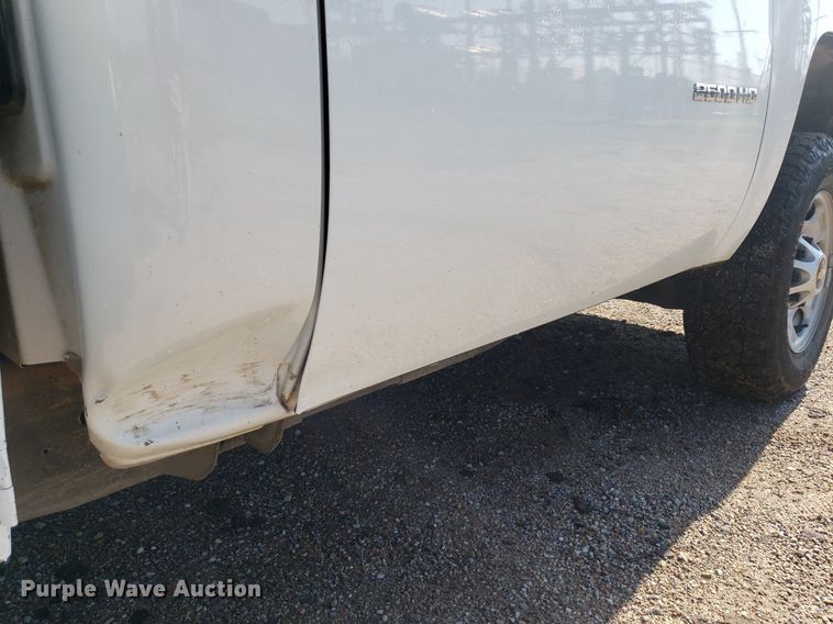 image for item DP8050 2012 Chevrolet Silverado 2500HD  utility bed pickup truck